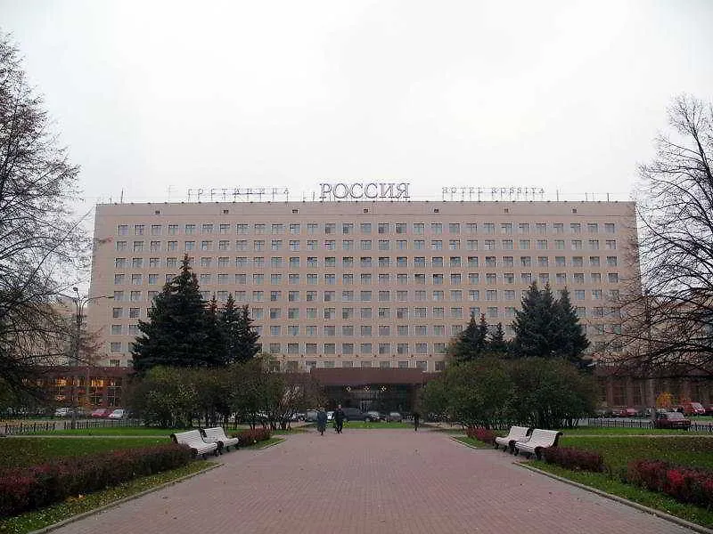 Hotel Rossiya San Petersburgo 3*,  Rusia