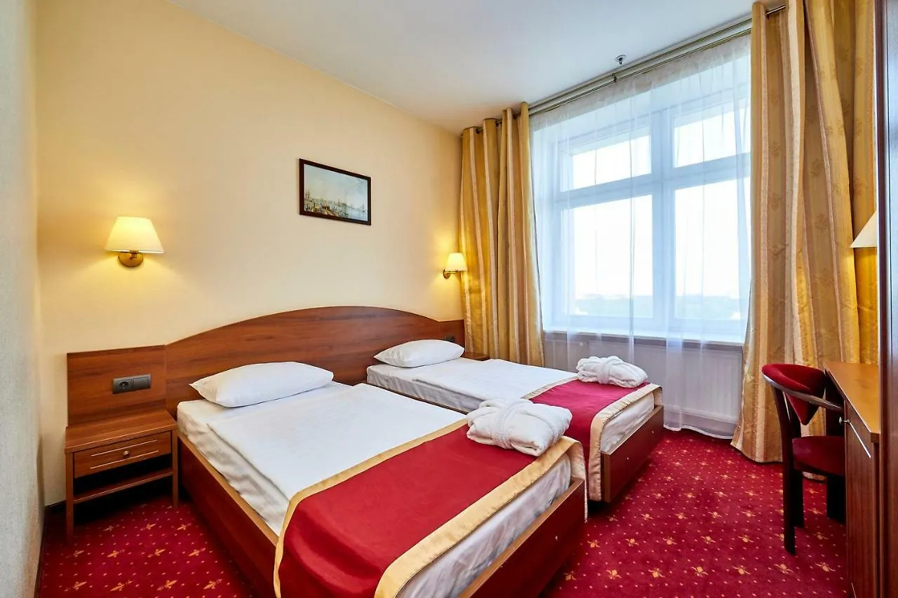 Hotel Rossiya San Petersburgo 3*,  Rusia